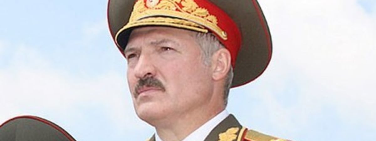 Лукашенко заявил, что “никаких приказов, чтобы идти воевать за пределы Беларуси, не было и не будет”