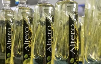 «Евроторг» снял с продажи популярное подсолнечное масло Almaro