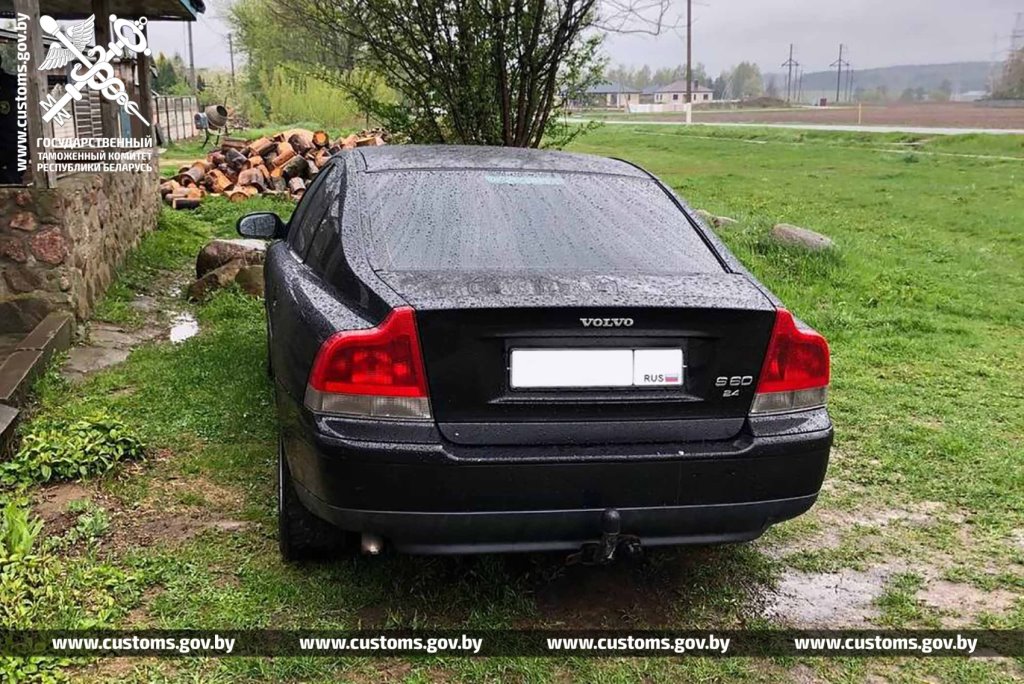 Брестские таможенники установили преступную схему ввоза европейских авто