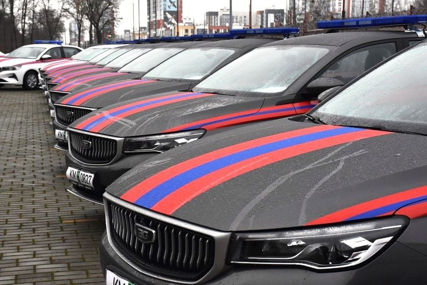 Ключи от новых автомобилей вручили спасателям Брестской области