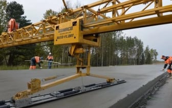 Минтранс пояснил, в каких случаях в Беларуси строят бетонные дороги