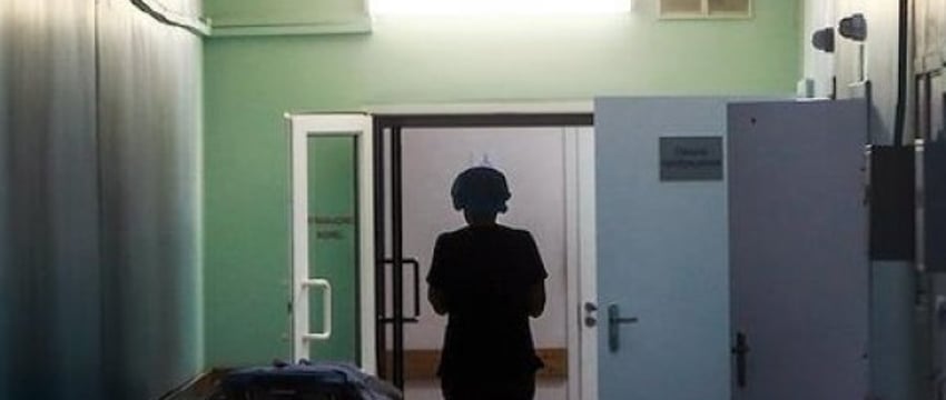 В Брестской области медработник при смене места работы перестал получать надбавку за категорию. Чем всё закончилось?