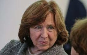 Светлана Алексиевич: Почему мы оказались в руках самой примитивной диктатуры, сложно ответить