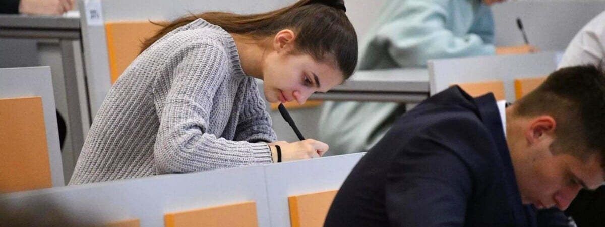 Совмин разрешил белорусским старшеклассникам сдавать ЦТ по новому предмету. Но смогут пока не все