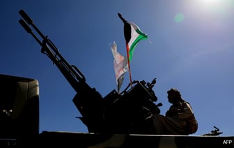 Американские военные уничтожили 3 судна хуситов в Красном море, повстанцы нанесли ответный удар.