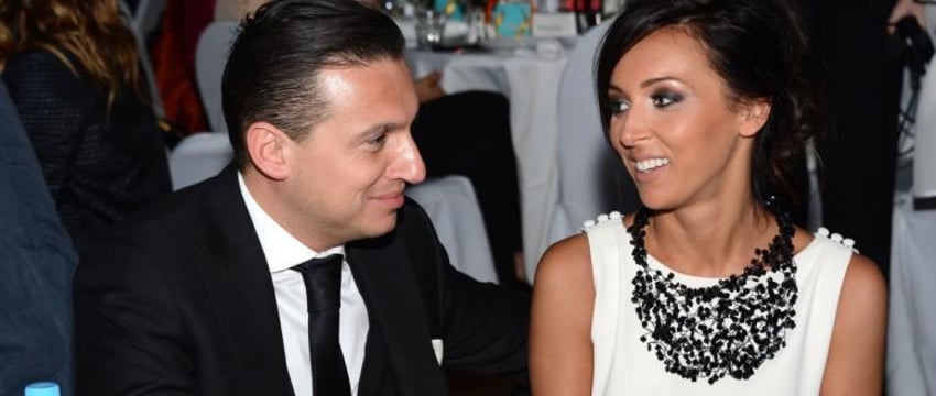 Певица Алсу официально расторгла брак