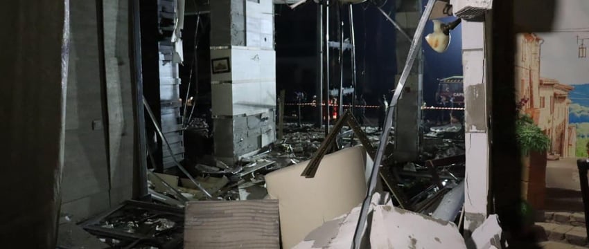 Российские ракеты попали в гостиницу в центре Харькова