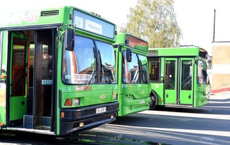 В Гомеле вышли на маршруты дачные автобусы