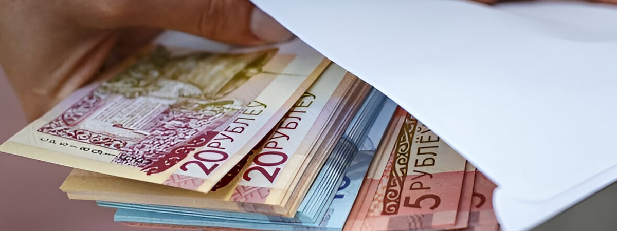 Минская организация пригласила работника на зарплату 4 180 руб. И это не айтишник