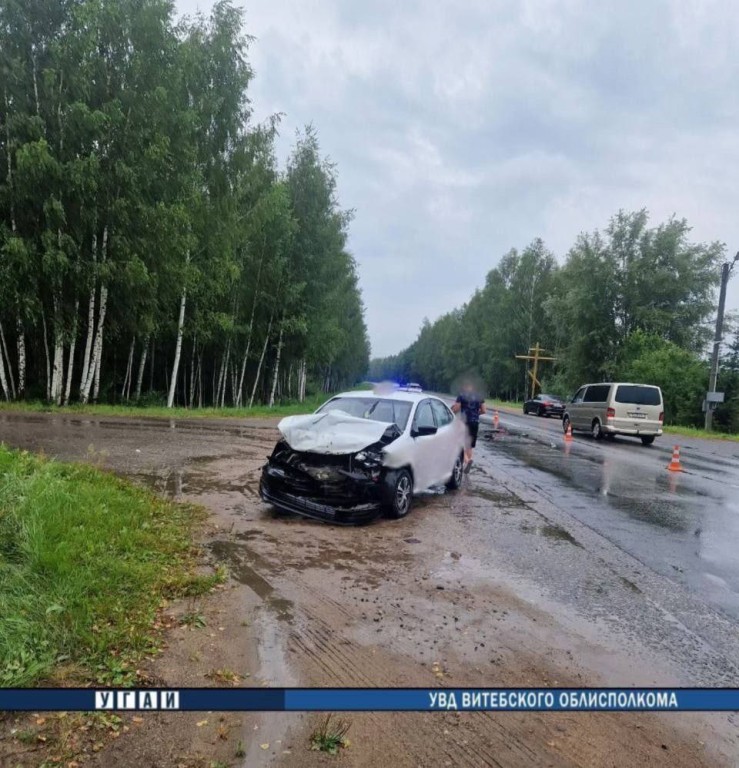 Женщина и ребенок госпитализированы после аварии в Новополоцке