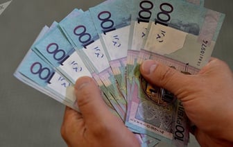 «Не нужно пересчитывать купюры» — Один из банков предложил белорусам обезопасить крупные покупки