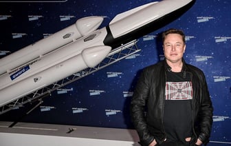 Маск пообещал отправить на Марс роботов с собственным ИИ в 2026 году