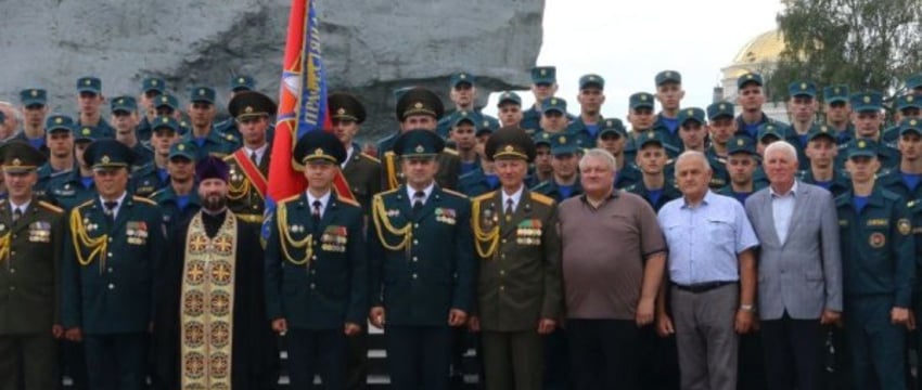 Присягу в Брестской крепости приняли 45 новобранцев МЧС