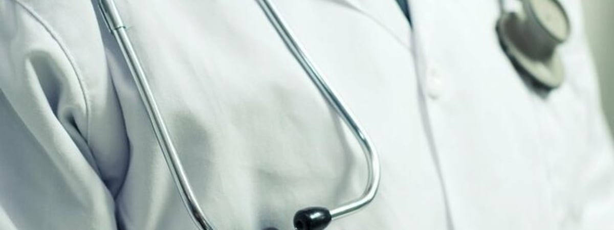 У бюджетников упали средние зарплаты. Заметно «пострадали» учителя и средний медперсонал