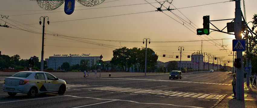 Изменился режим одного из светофоров в центре Витебска — добавили стрелку. Видео