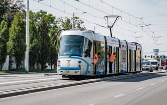 Средняя зарплата в Польше в январе составила около €2037