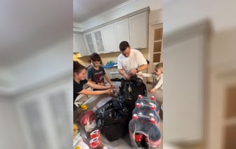 «У многих это вся зарплата» — Белорусская семья с 15 детьми показала, во сколько им обходится один поход в магазин за продуктами — Видео