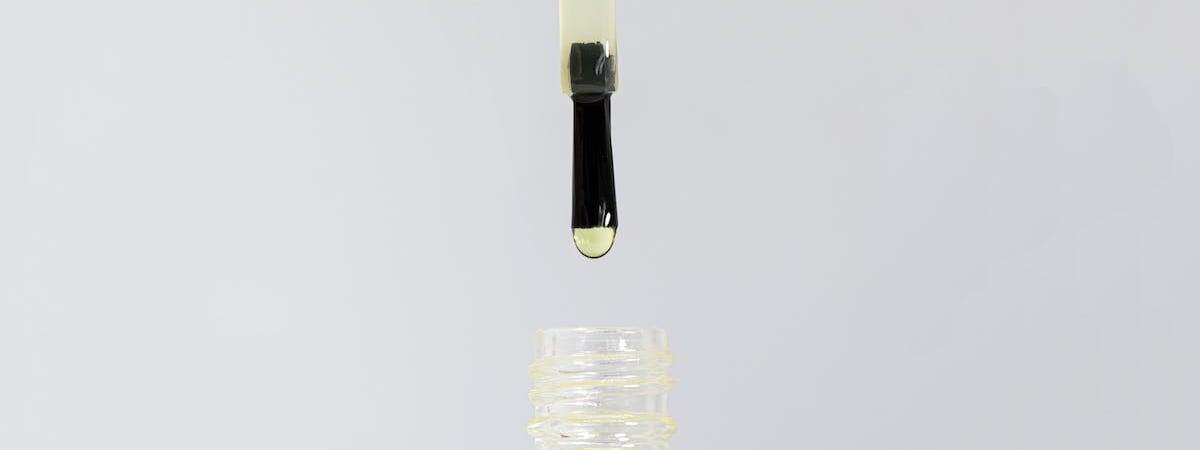 Цены на нефть незначительно подросли из-за напряженности на Ближнем Востоке