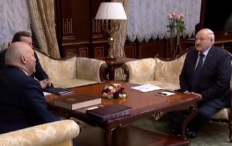 Лукашенко сказал, что встретится с Путиным "один на один"