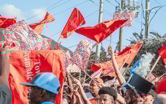 В Лондоне сотни демонстрантов вышли на марш с призывом вернуть Великобританию в ЕС