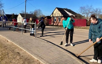 Положен ли белорусам допвыходной за субботник и вправе ли лишить премии за неучастие? Адвокат расставил точки на i — Полезно