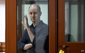 В России начался закрытый судебный процесс над американским репортером по обвинению в шпионаже.