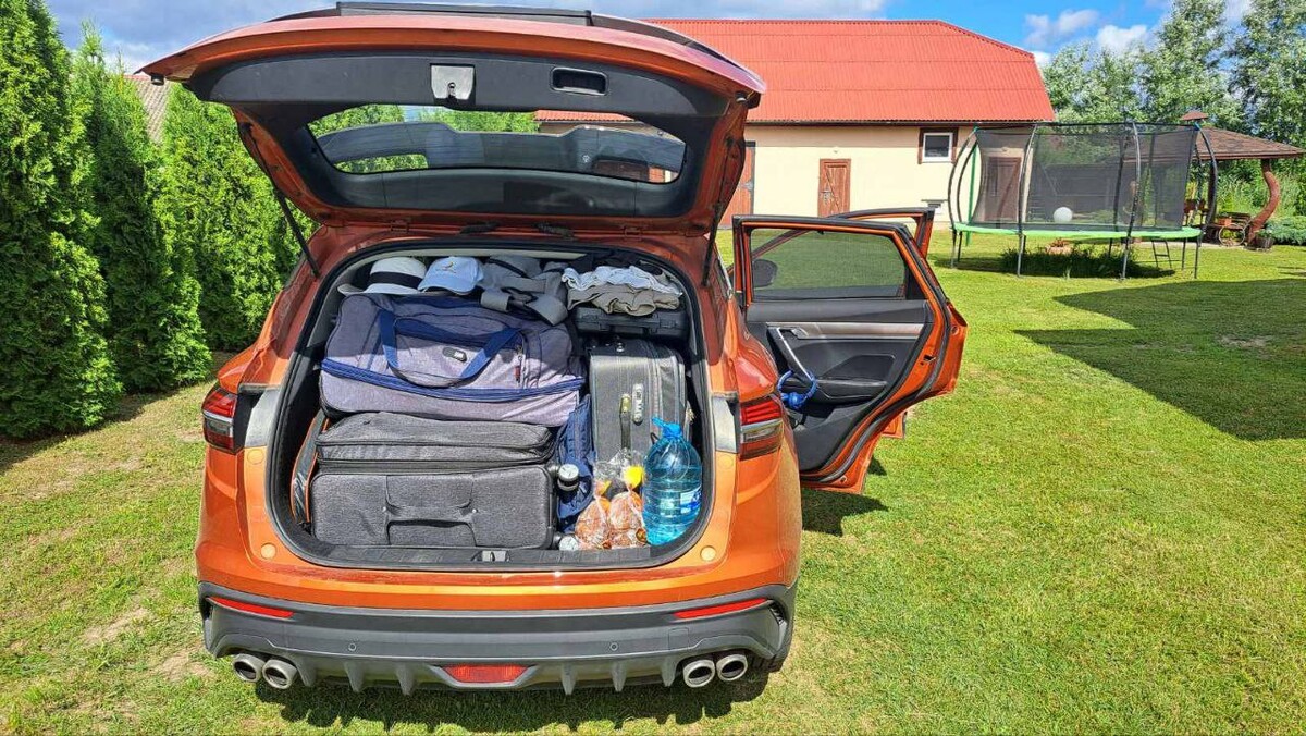 «Успели сходить пешком в Турцию». Белорусы рассказали, как съездили в Грузию