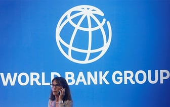 Временное правительство Бангладеш требует от Всемирного банка 1 миллиард долларов.