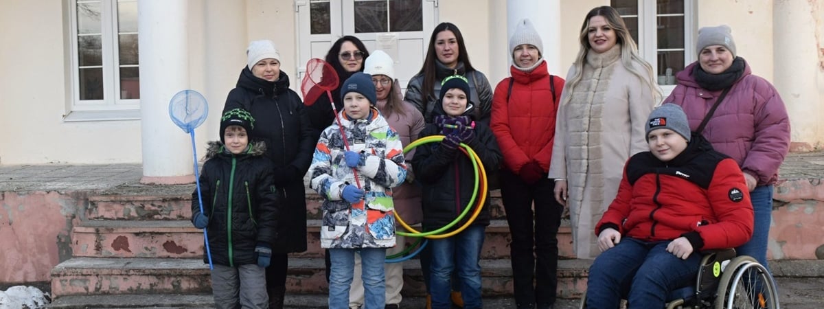 У белорусов появилась возможность одной кнопкой помочь детям-инвалидам. На что пойдут деньги?