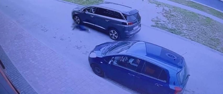 Внедорожник "Пежо" наехал на ребенка в Новогрудке