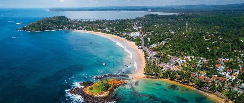 Шри-Ланка отменила визы для белорусов и россиян с 1 октября