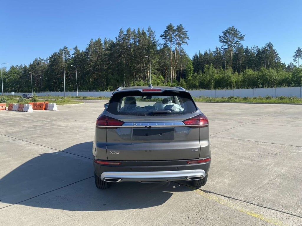 Geely Atlas больше нет. BELGEE выводит на рынок новый кроссовер Х70