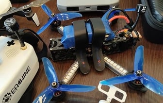 Белорусы передают в дар личные беспилотники. Куда и на какие цели они поступают