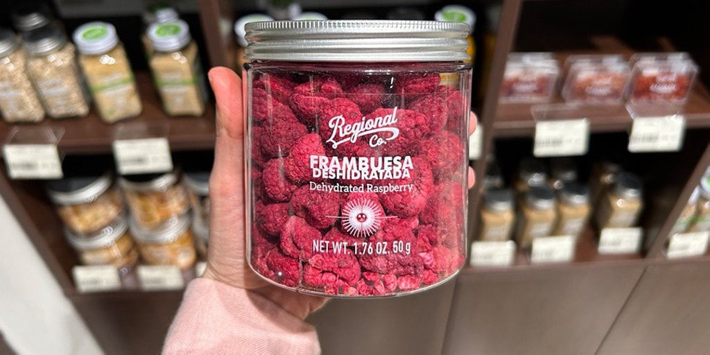 1800 рублей за кило. Такая малина продается в минском магазине