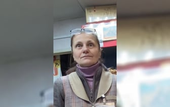 «А что, так можно было?» — Минчанин развеселил продавцов, расплатившись батоном и «волшебным» кефиром — Видео