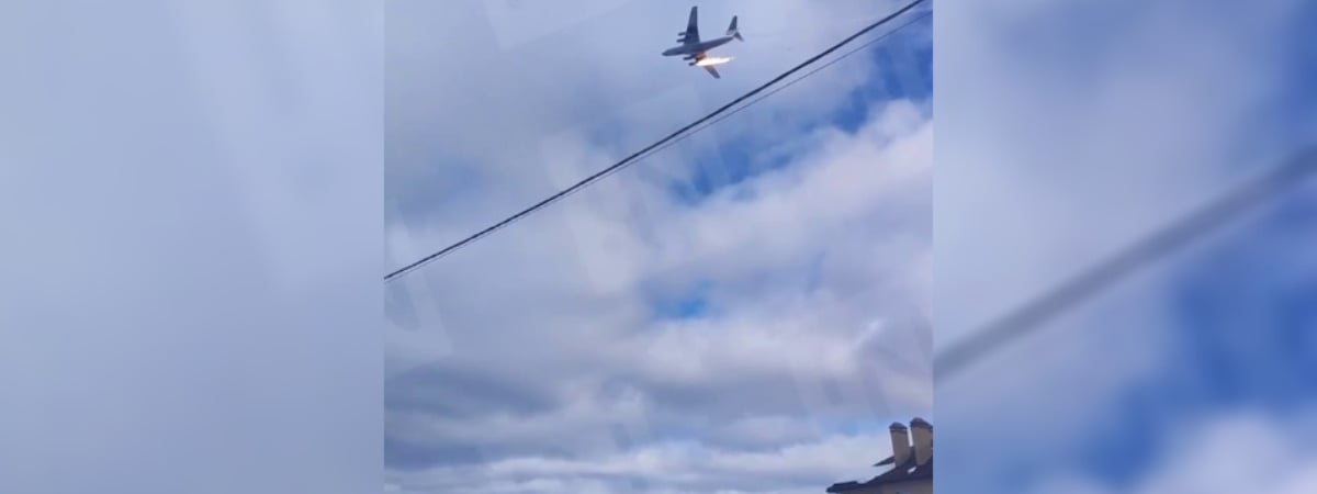 На видео попало падение российского Ил-76 — погибли 15 человек — Видео