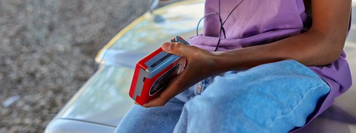 15‑летний подросток попросил друзей поработать курьерами; СК возбудил уголовное дело за мошенничество