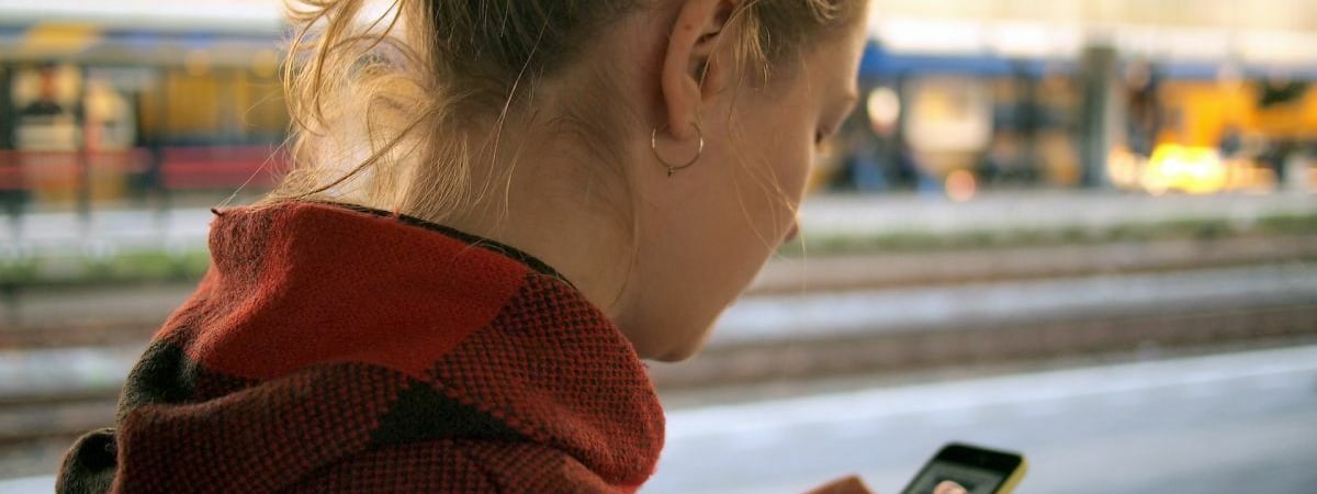 Мобильный оператор А1 пообещал блокировать интернет своим клиентам. Кого коснётся?