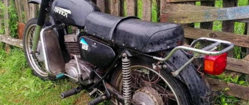 Мотоциклист улетел в кювет в Барановичском районе