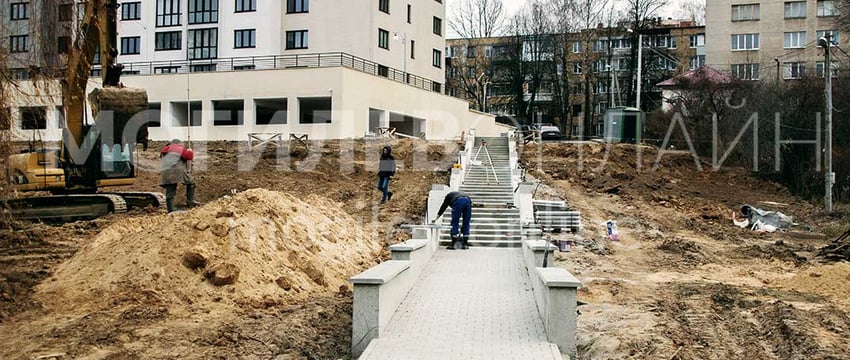 На Дубровенке появился долгожданный спуск без ступеней