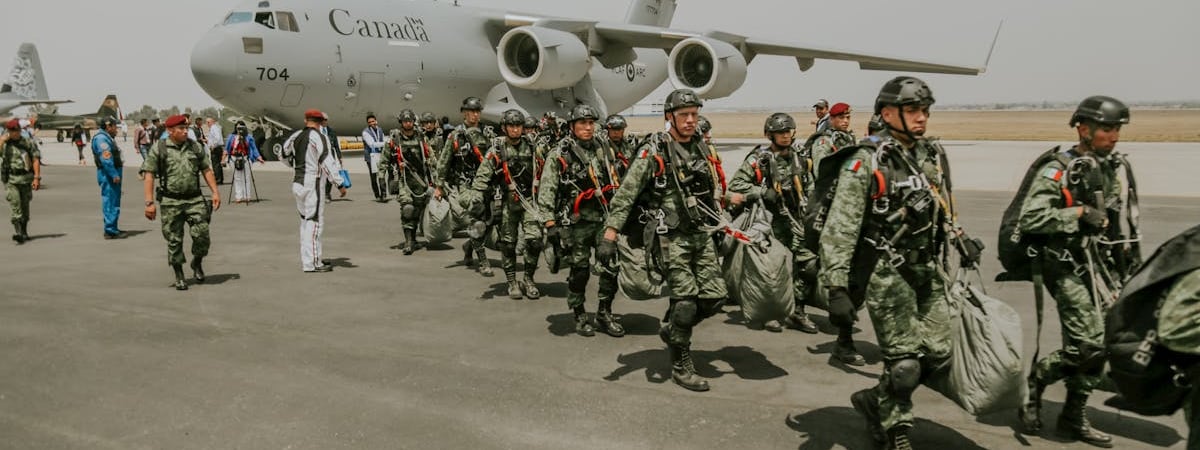 РФ ночью запустила по Украине более 30 "шахедов"