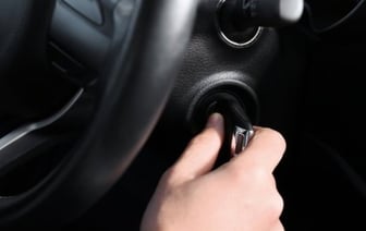 Почему нельзя начинать движение сразу после запуска мотора авто