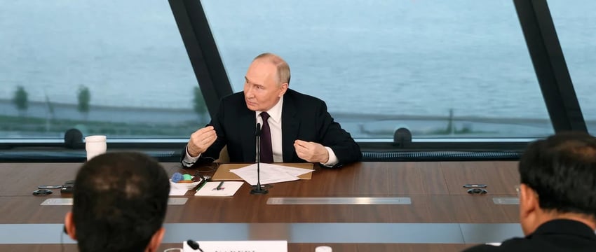У России нет имперских амбиций, она не планирует нападение на НАТО: Путин