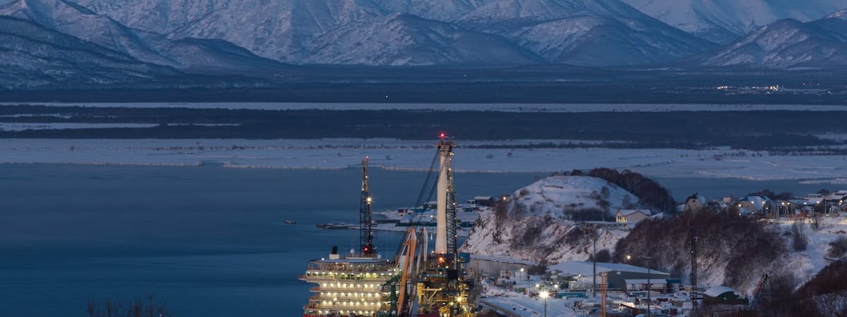 Белорусский рубль снижается к доллару на БВФБ