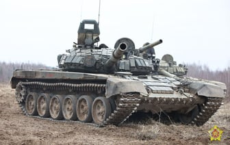 Минобороны Беларуси показало стрельбу танков и артиллерии. Что случилось?