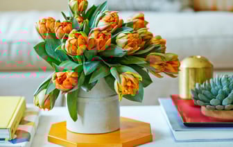 Что сделать, чтобы тюльпаны в вазе простояли дольше? Вот несколько хитростей — Полезно