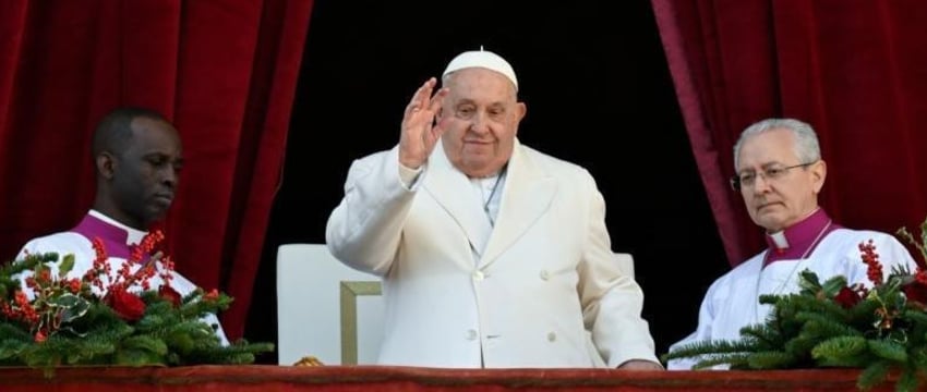 Папа Римский призвал ко всеобщему примирению в рождественском послании