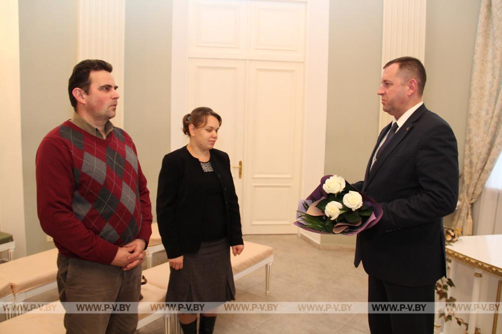 В семье пинчан родился 14-й ребёнок