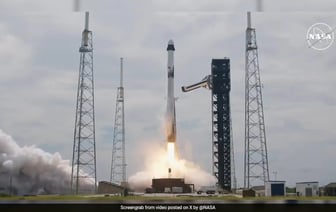 SpaceX запускает миссию по возвращению астронавтов, застрявших в космосе