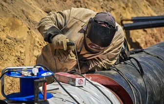 Умные трубы, горячая вода и необычные счетчики — как в Гродно энергетики внедряют новые технологии